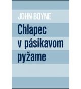 Chlapec v pásikavom pyžame